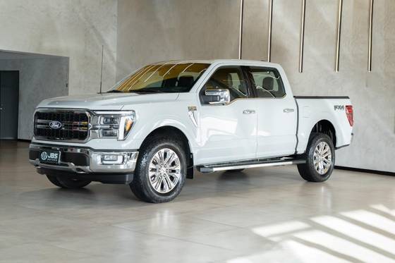 FORD F-150 5.0 V8 GASOLINA CD LARIAT FX4 AUTOMÁTICO